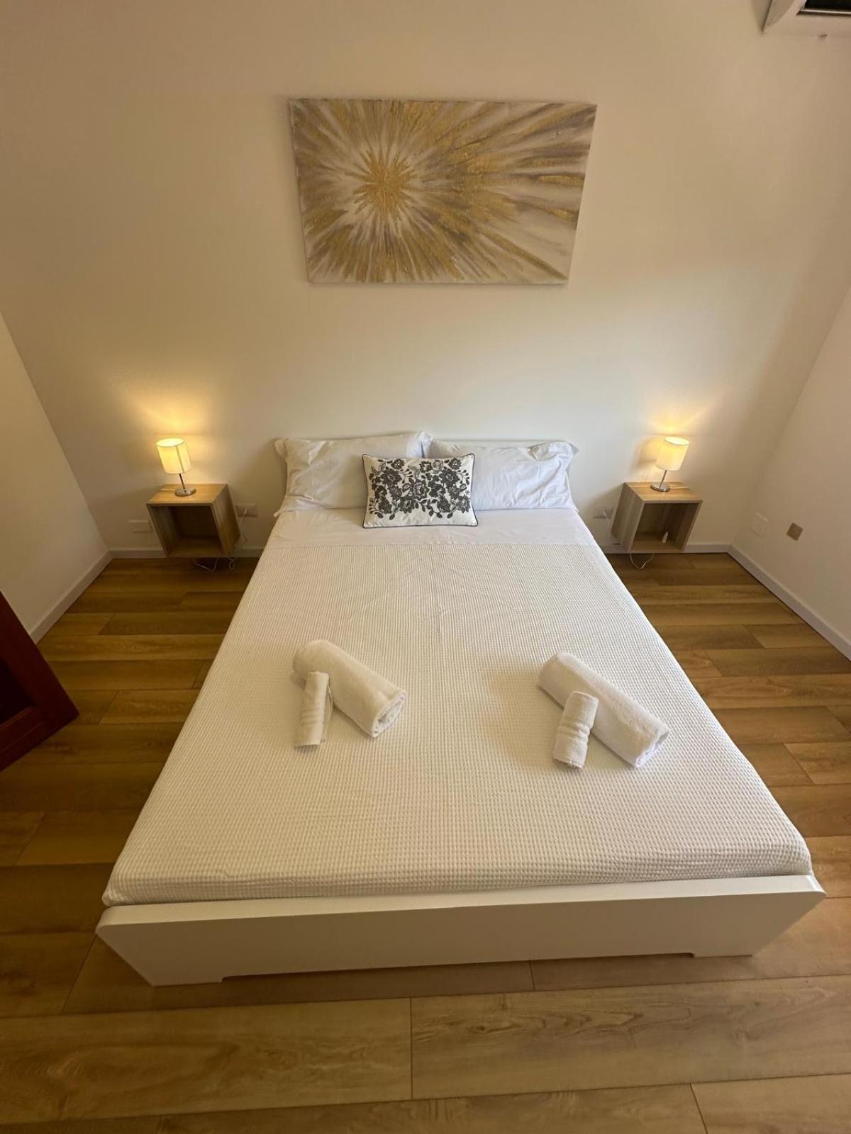 We Home Taormina Center With Parking Eksteriør billede